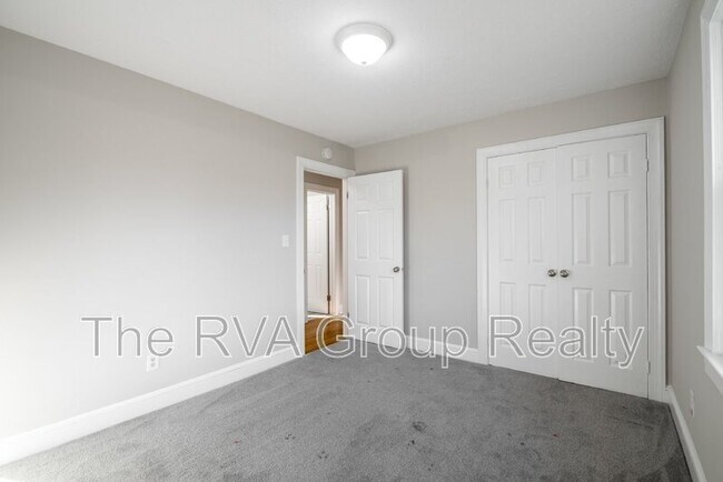 Building Photo - 2407 Bluefield St