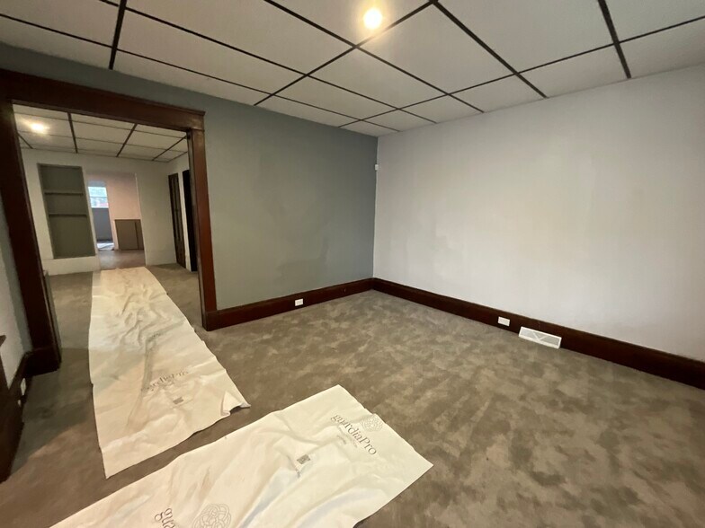 Building Photo - 7608 Harvard Ave