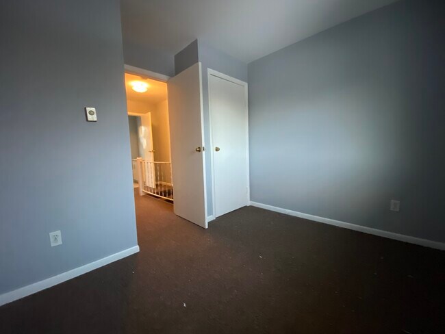 Building Photo - 810 Virginia Ave