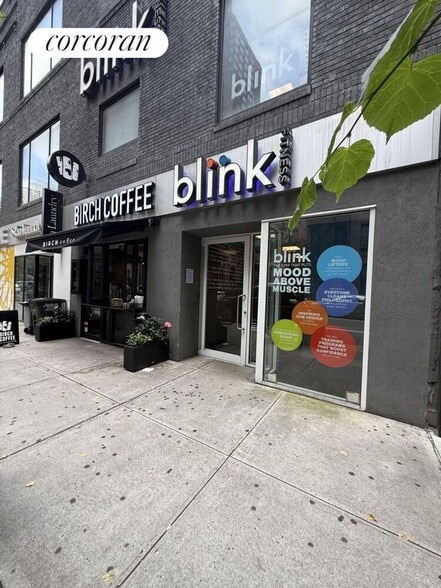 Building Photo - 235 E 53rd St
