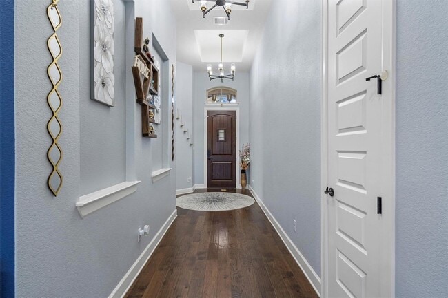 Building Photo - 3367 Vasquez Pl