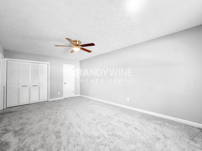 Building Photo - 3161 Summer Wood Cir