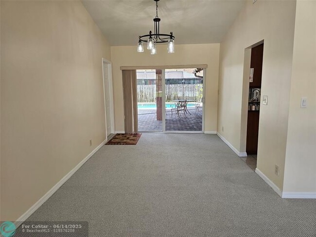 Building Photo - 11327 Little Bear Dr