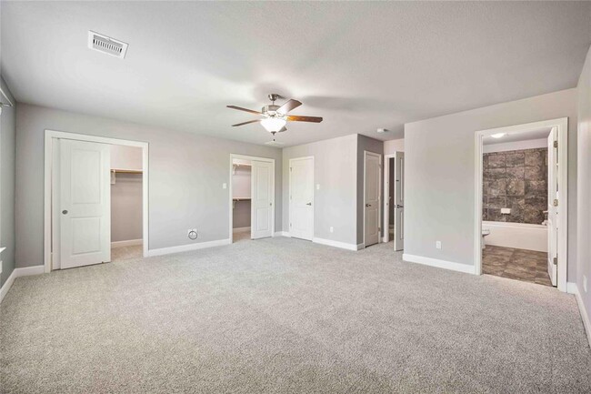Building Photo - 4326 Darter St