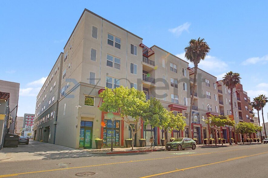 Building Photo - Unit 407