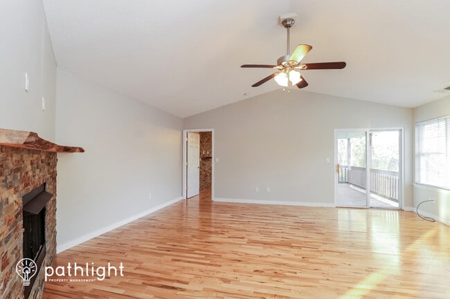 Building Photo - 110 Creeks End Circle, Mills River, NC, 28759