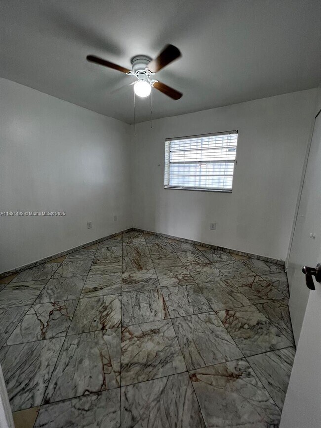 Building Photo - 4050 NW 135th St