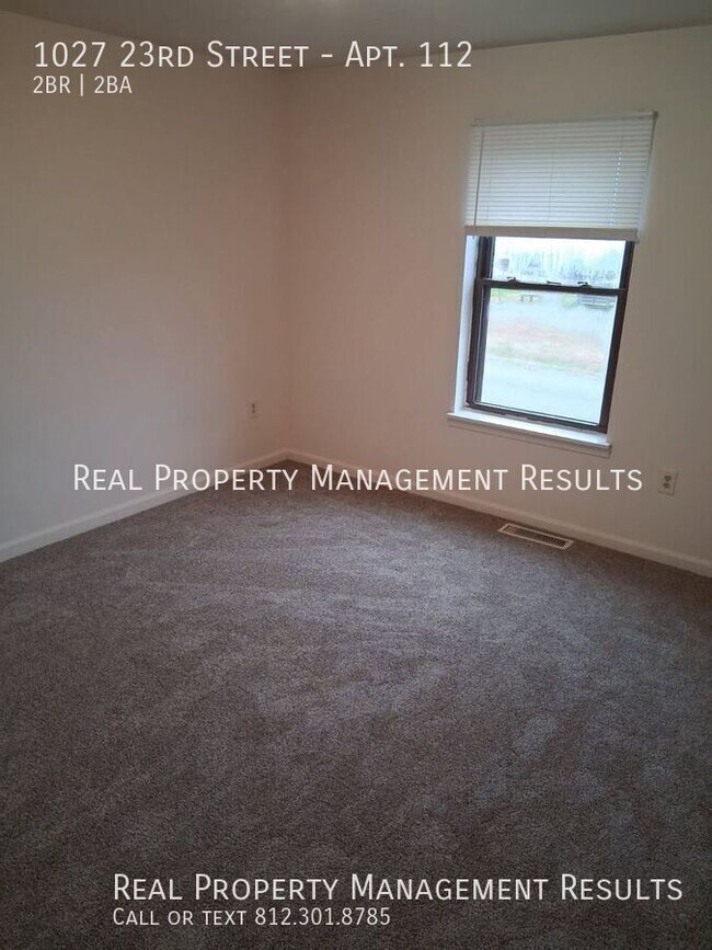 Building Photo - 1027 23rd St