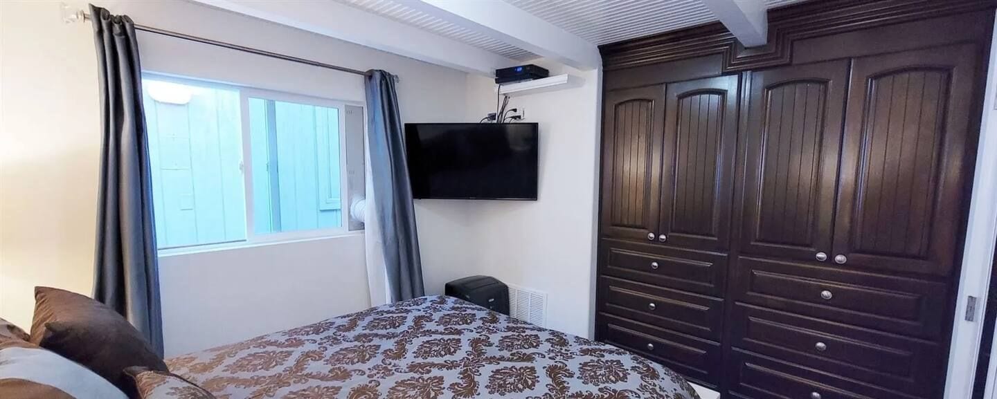 Bedroom - 704 Ventura Pl