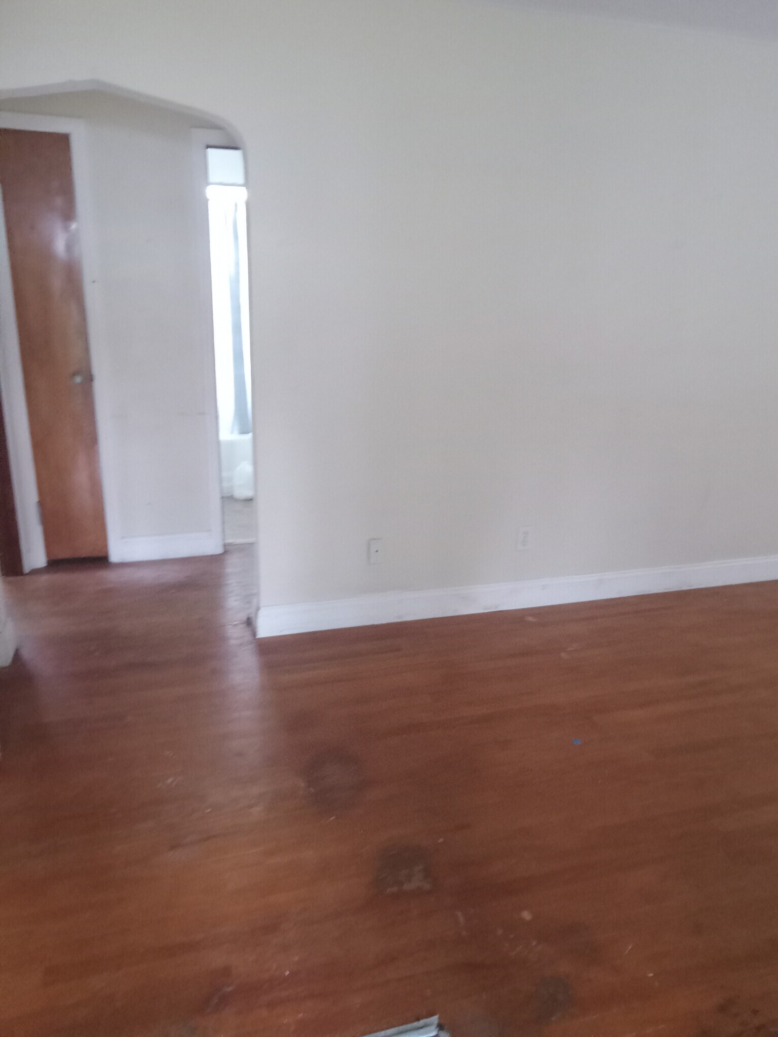 Building Photo - 107 Weedon Dr