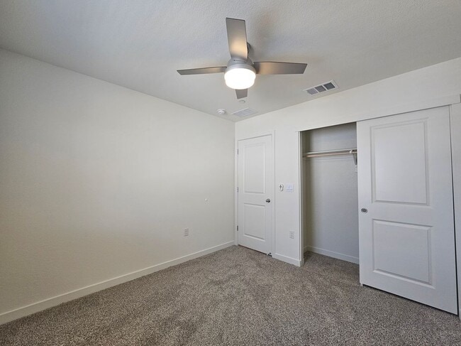 Building Photo - 8296 Whippersnapper Way