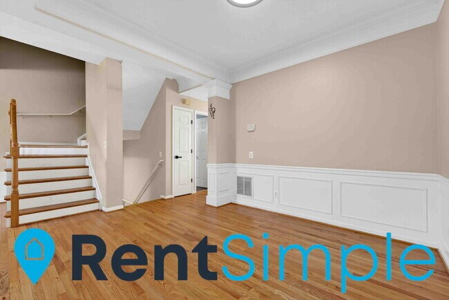 Building Photo - 7506 Lamoyne Ct