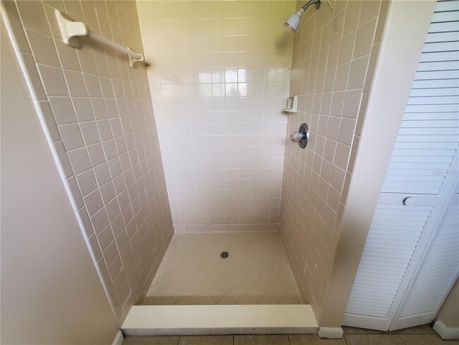 Building Photo - 7 Blairton Ct