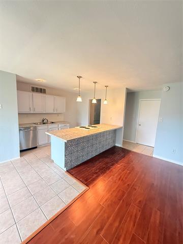 Building Photo - 5512 Rutledge Dr