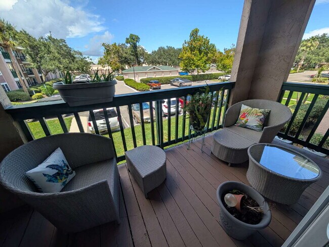 Building Photo - Fully Furnished 2-Bedroom Condo