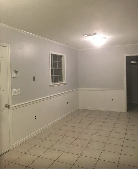 Eat in kitchen - 1727 Tanglewood Ct