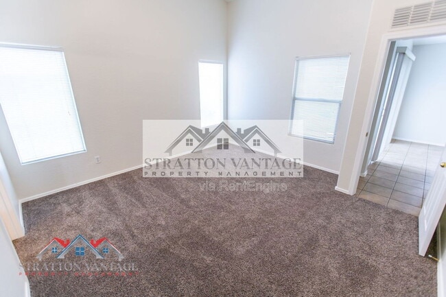 Building Photo - 17739 W Redfield Rd