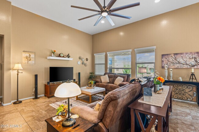 Building Photo - 42774 W Darter Dr