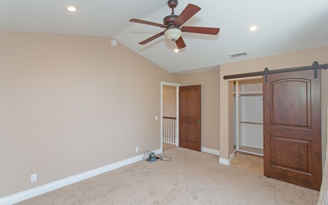 Building Photo - Upgraded 1 Bedroom, 1 Bath ADU!!