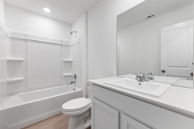 Building Photo - 3041 Majestic Sunrise Dr
