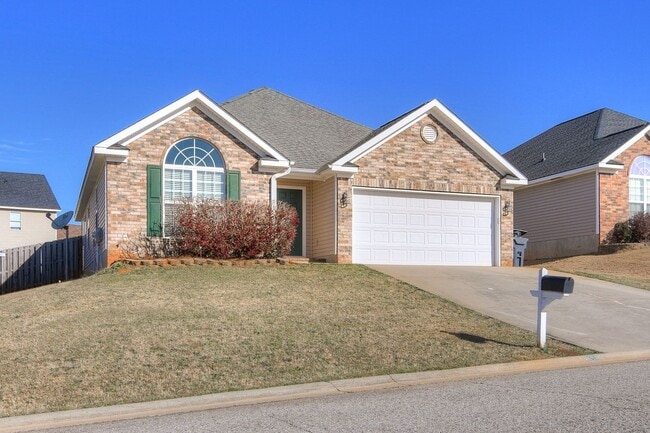 Building Photo - Beautiful Ranch in Grovetown