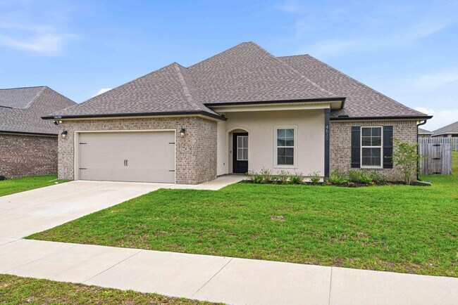 Building Photo - 4630 Jayhawk Dr