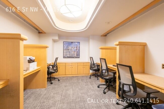 Building Photo - 616 E St NW