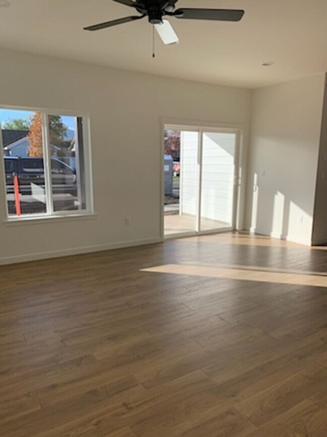 Building Photo - Brand new construction