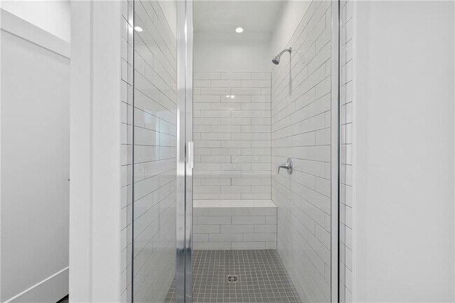 Building Photo - 515 Motivation Cir NW