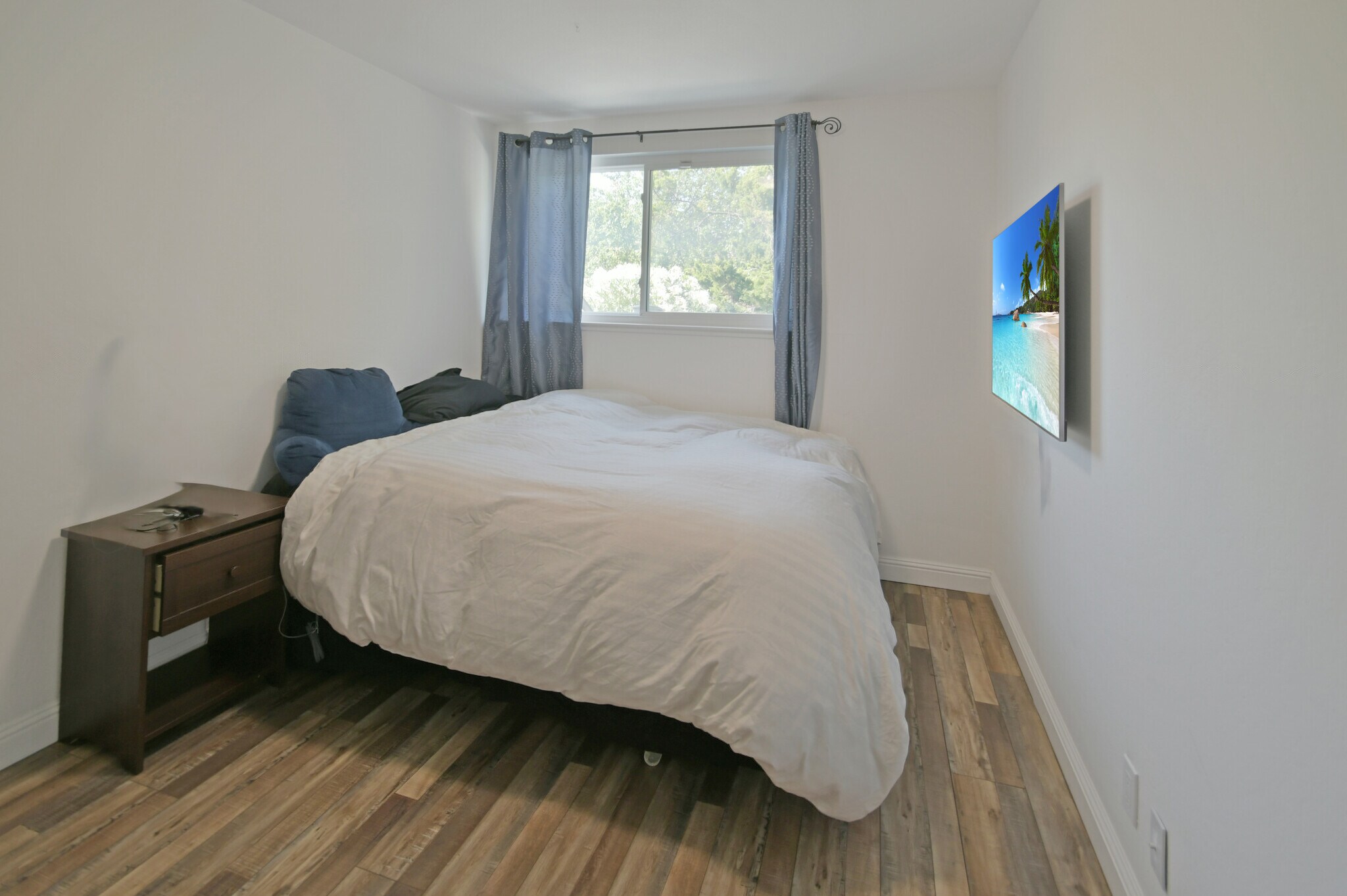 Building Photo - 7225 Via Romera