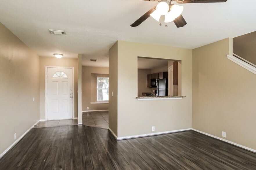 Building Photo - 3231 Dartmouth Field Ln