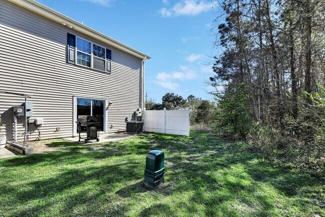 Building Photo - 850 Canyon Oak Loop