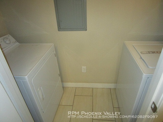 Building Photo - 2525 E Siesta Ln