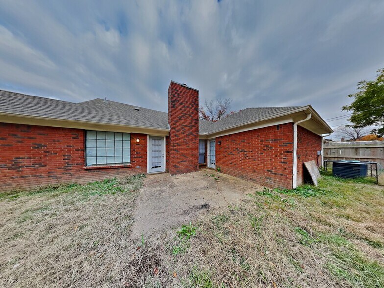 Building Photo - 4847 Gadwall Dr W