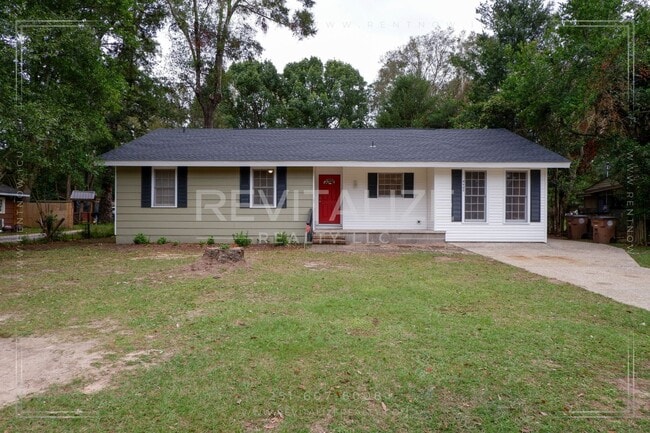 Primary Photo - Beautiful 4 Bedroom/2 Bathroom House in Mo...