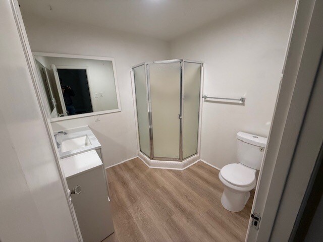 Building Photo - 17 W Poplar St