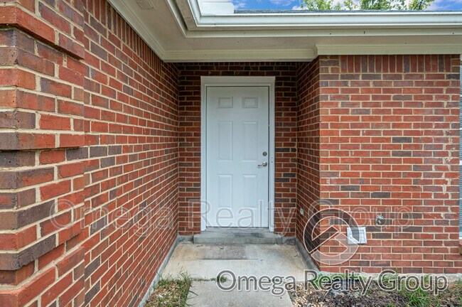 Building Photo - 6525 Foxleigh Ct