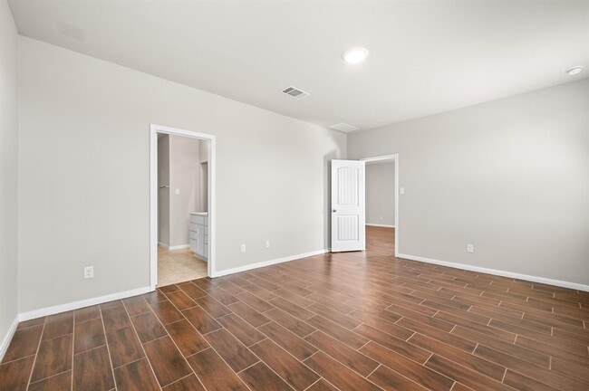 Building Photo - 296 Cherry Laurel Ln