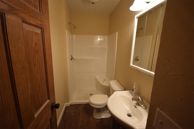Building Photo - 119 Harrison Pl
