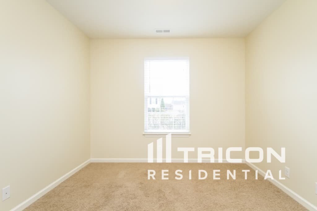 Building Photo - 1206 Aretha Dr