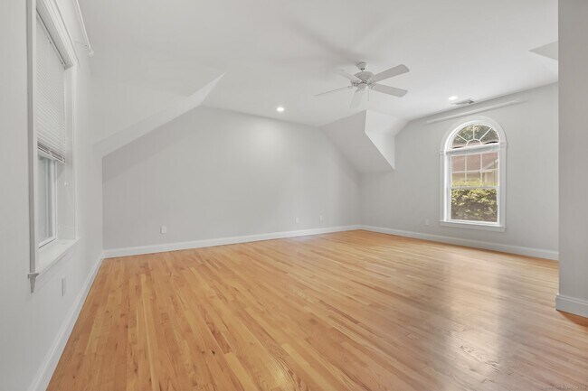 Building Photo - 103 Rock Spring Rd