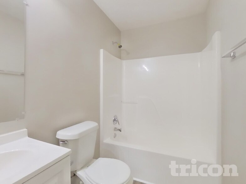 Building Photo - 105 Remington Pl Dr