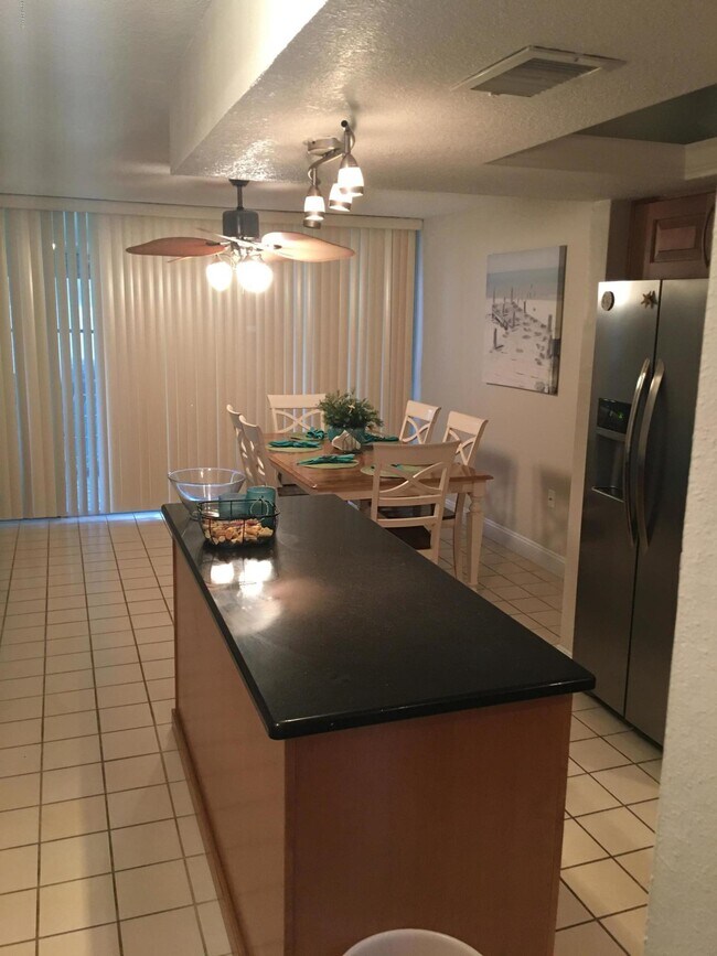Building Photo - 5500 Ocean Shore Blvd