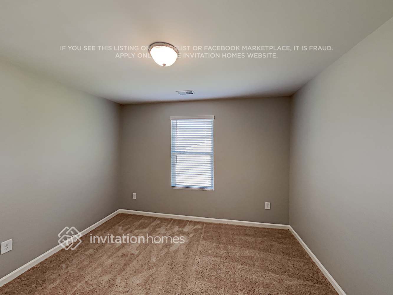 Building Photo - 115 Siena Dr