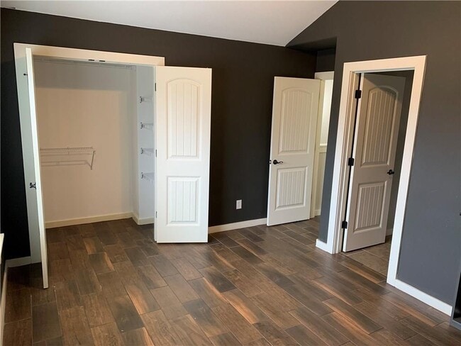 Building Photo - 2206 Karrington Ridge