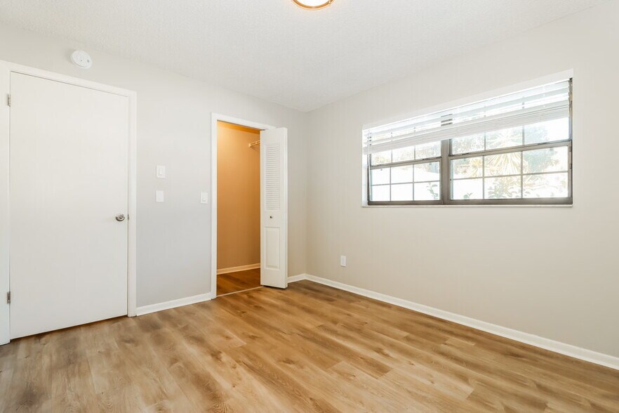 Building Photo - 113 Timber Cir