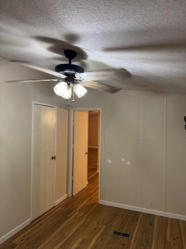 Building Photo - 2610 Crane Ln