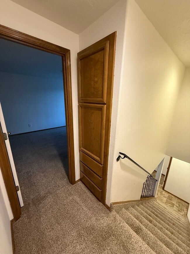 Building Photo - moojoh01 4212-4214 47th Ave NE