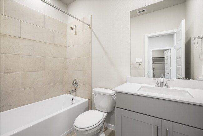 Building Photo - 3119 Quiet Sunset Dr