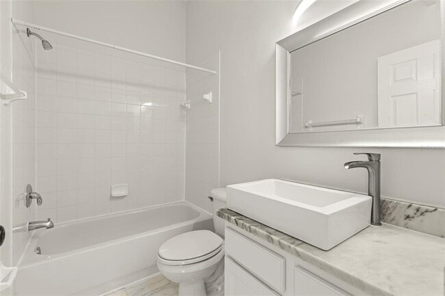 Building Photo - 10365 Heron Key Way